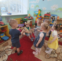 2 февраля  праздник – День ежа.